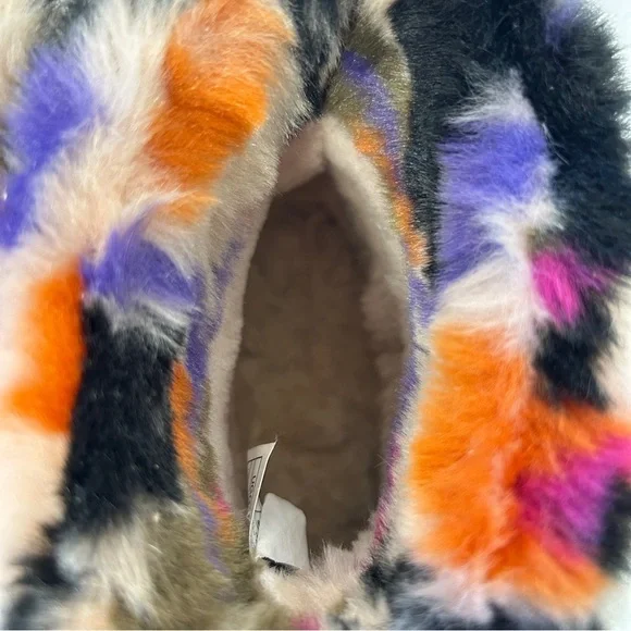 UGG Fluff Mini Quilted Motlee Boots Shoe Suede Sheepskin Pink Size EU 38 US 7 - Picture 15 of 16